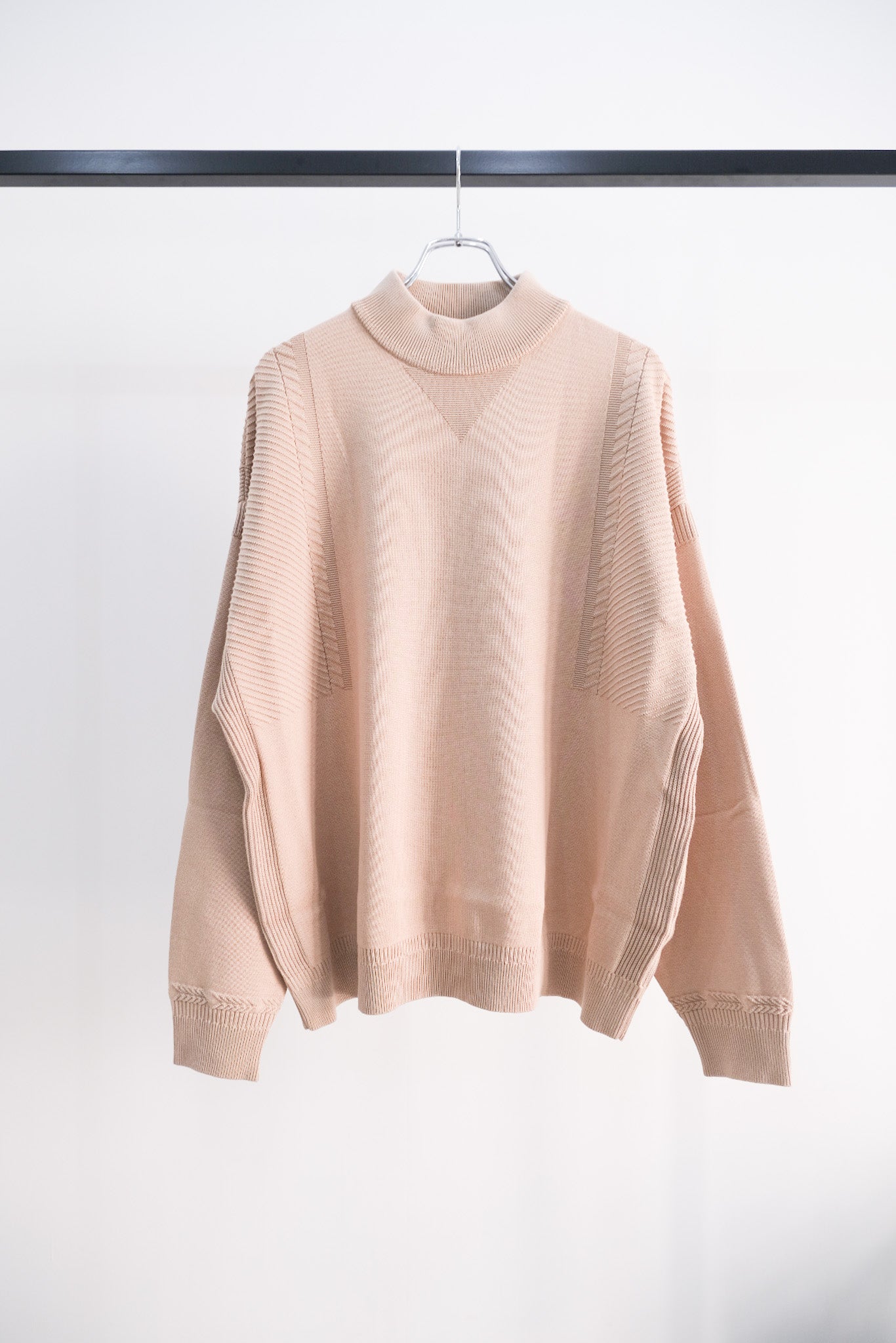 Akisora Mock neck Knit