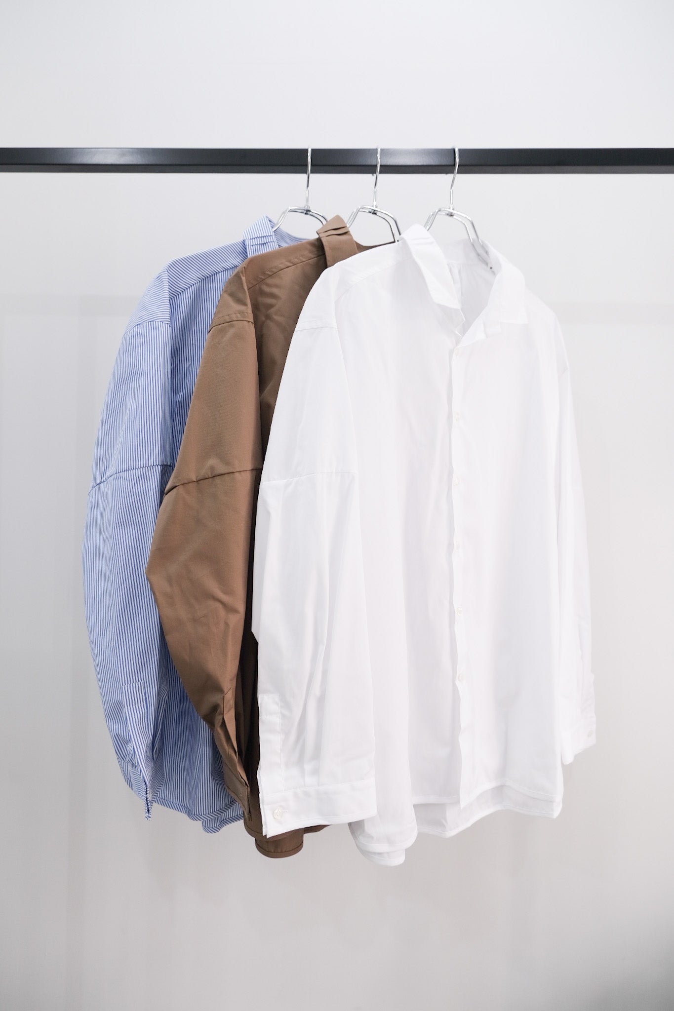Tuck Collar Shirts