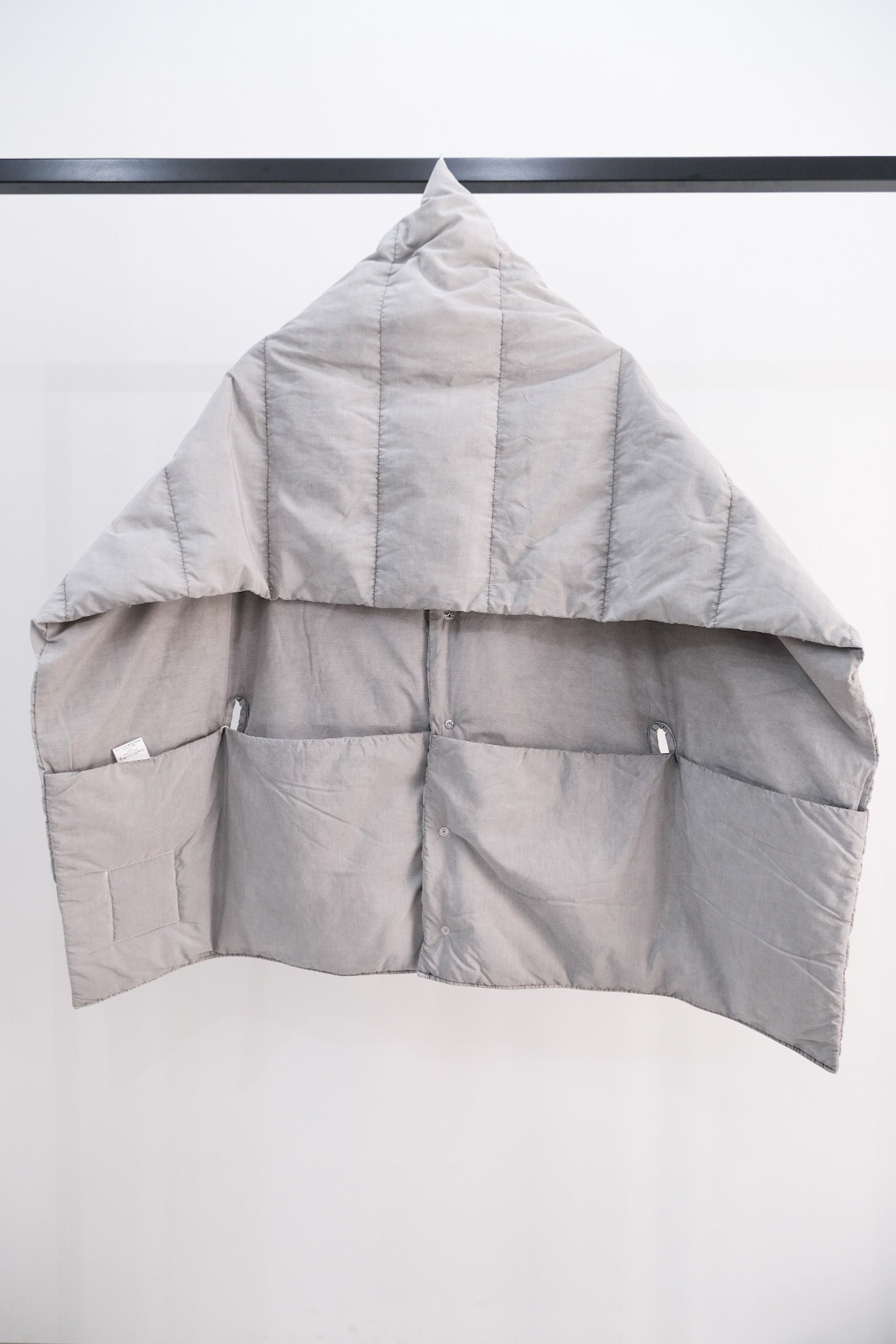 PUDDED STOLE VEST