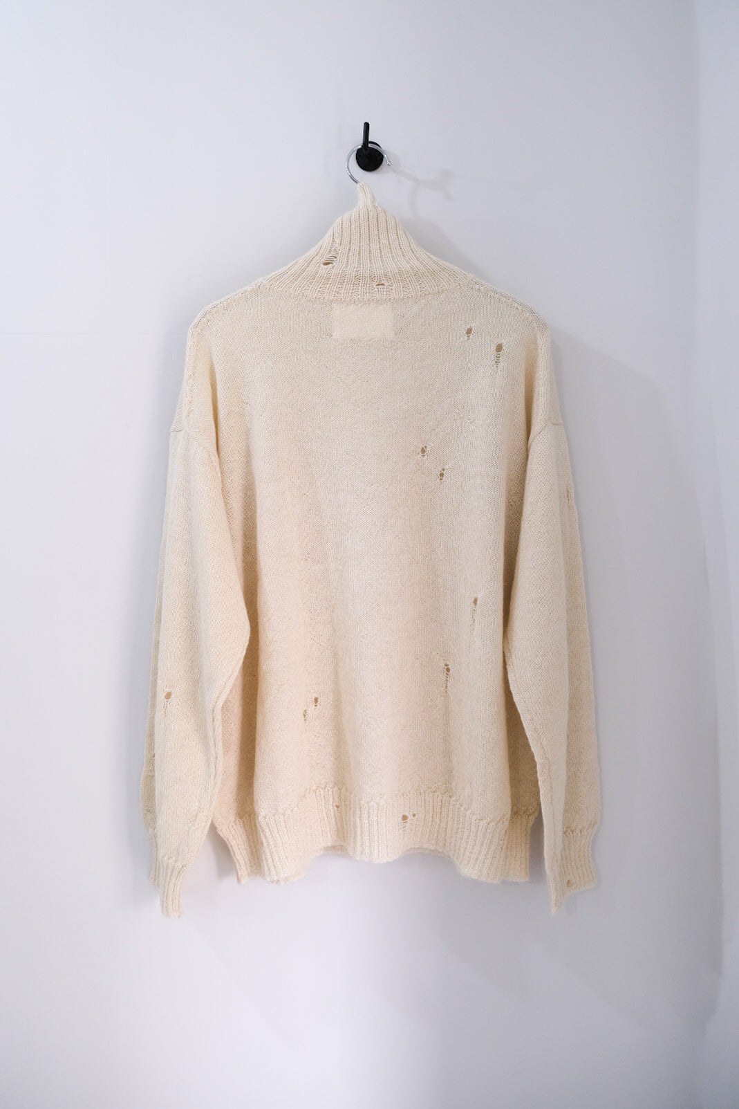 TURTLENECK SWEATER