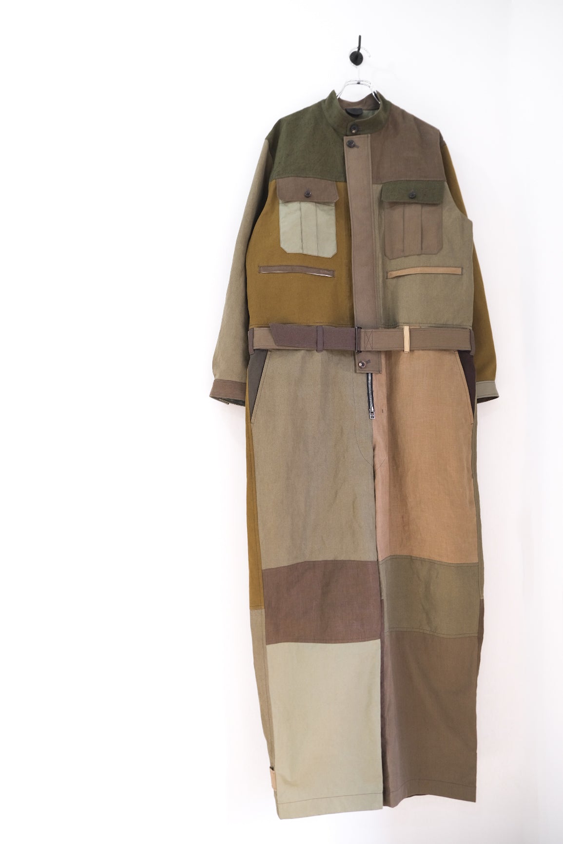 スクラップジャンプスーツ