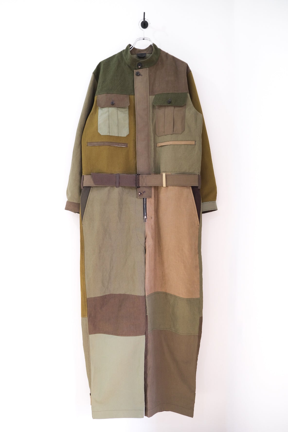 スクラップジャンプスーツ