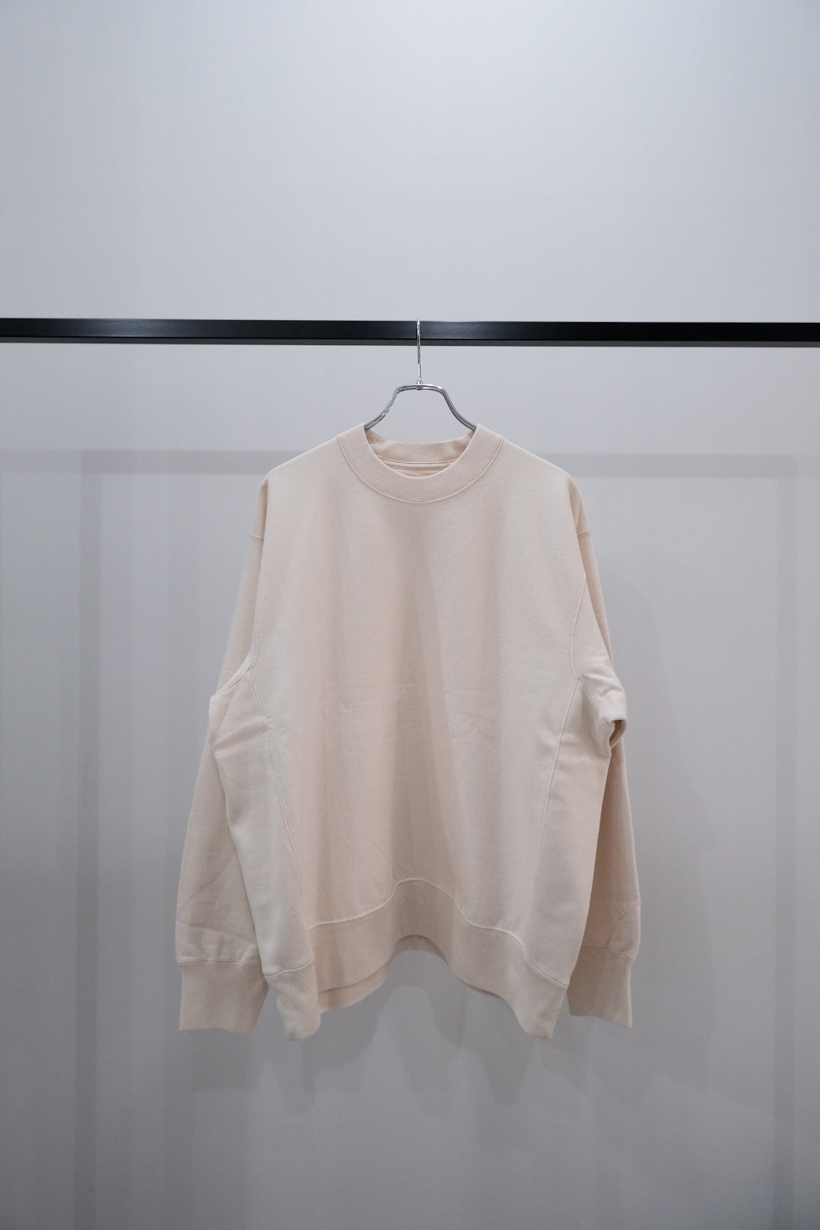 【30% off】SWEAT CREWNECK P/O