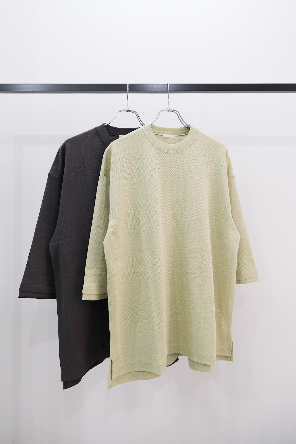 【30% off】MINI HONYCOMB WAFFLE TEE