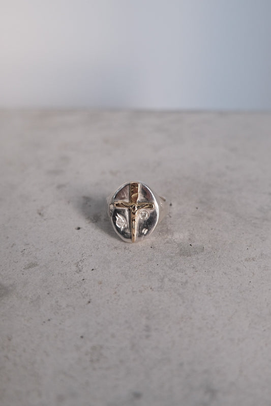 14K Crucfix Oval W 2 Diamonds