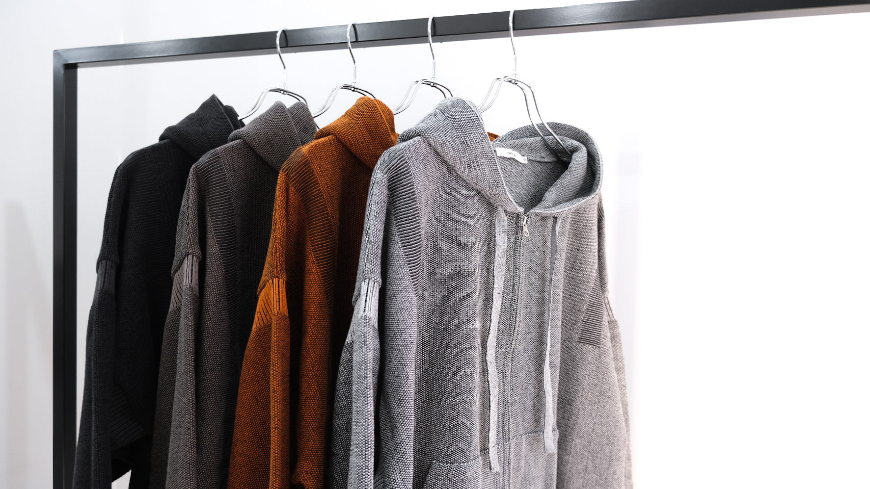 出す｜Senshun Zip Hoodie｜YASHIKI 26SS｜えん -en-
