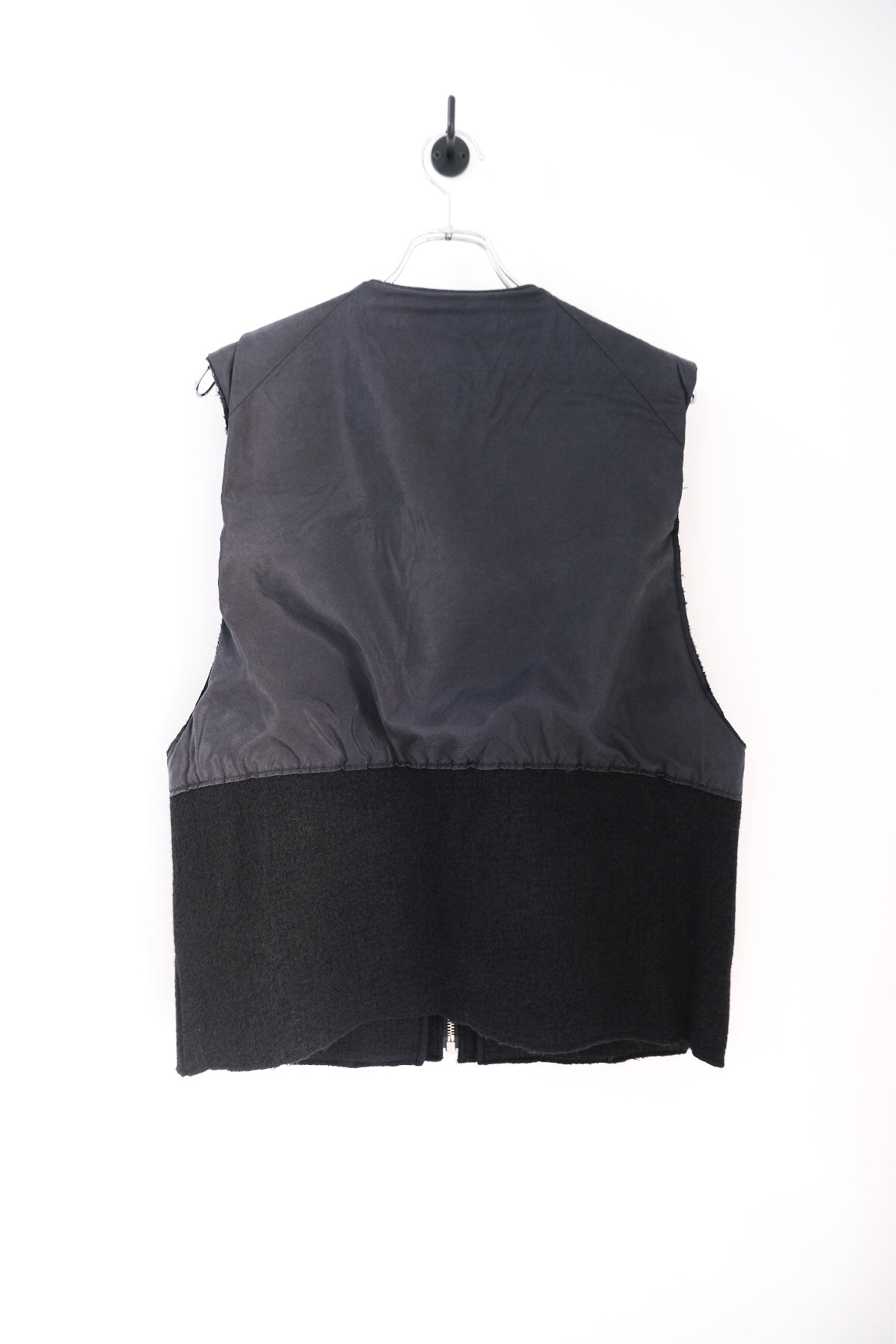Distortion Silk Shell Vest