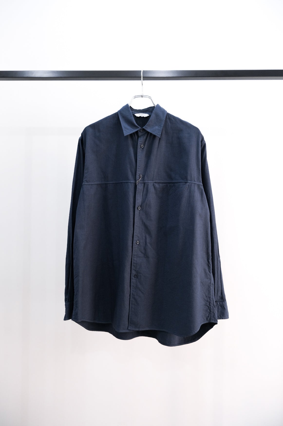 LONG SLEEVE SEAM SHIRT