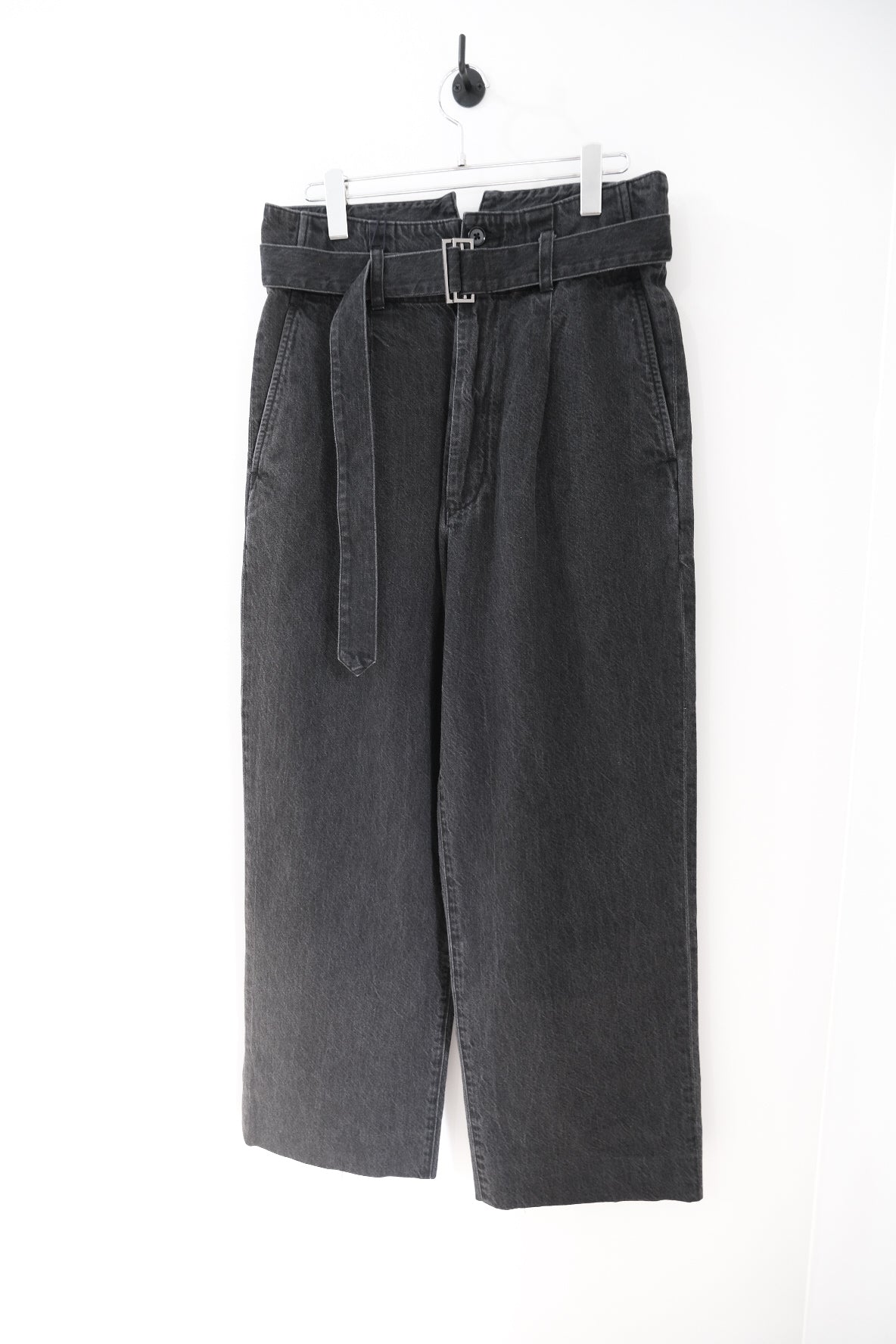 Single Pleated Denim Belted Trousers