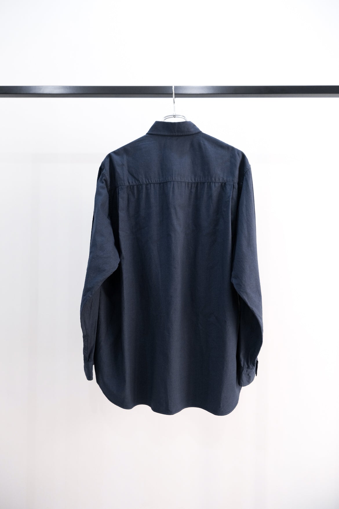 LONG SLEEVE SEAM SHIRT