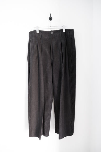 yosogi wide slacks