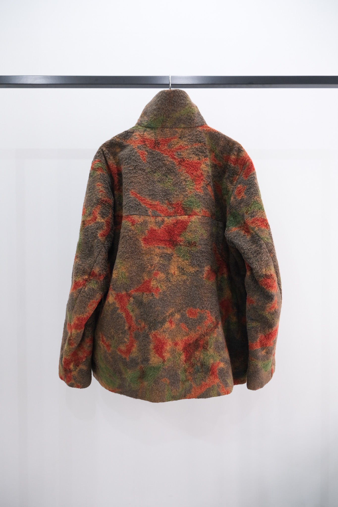 Yaksheep pile hakomura camouflage zip jacket