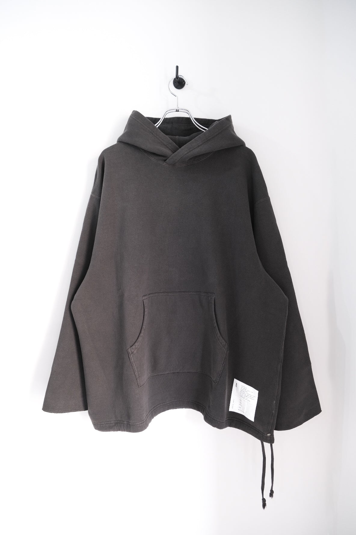 SWEAT HOODIE