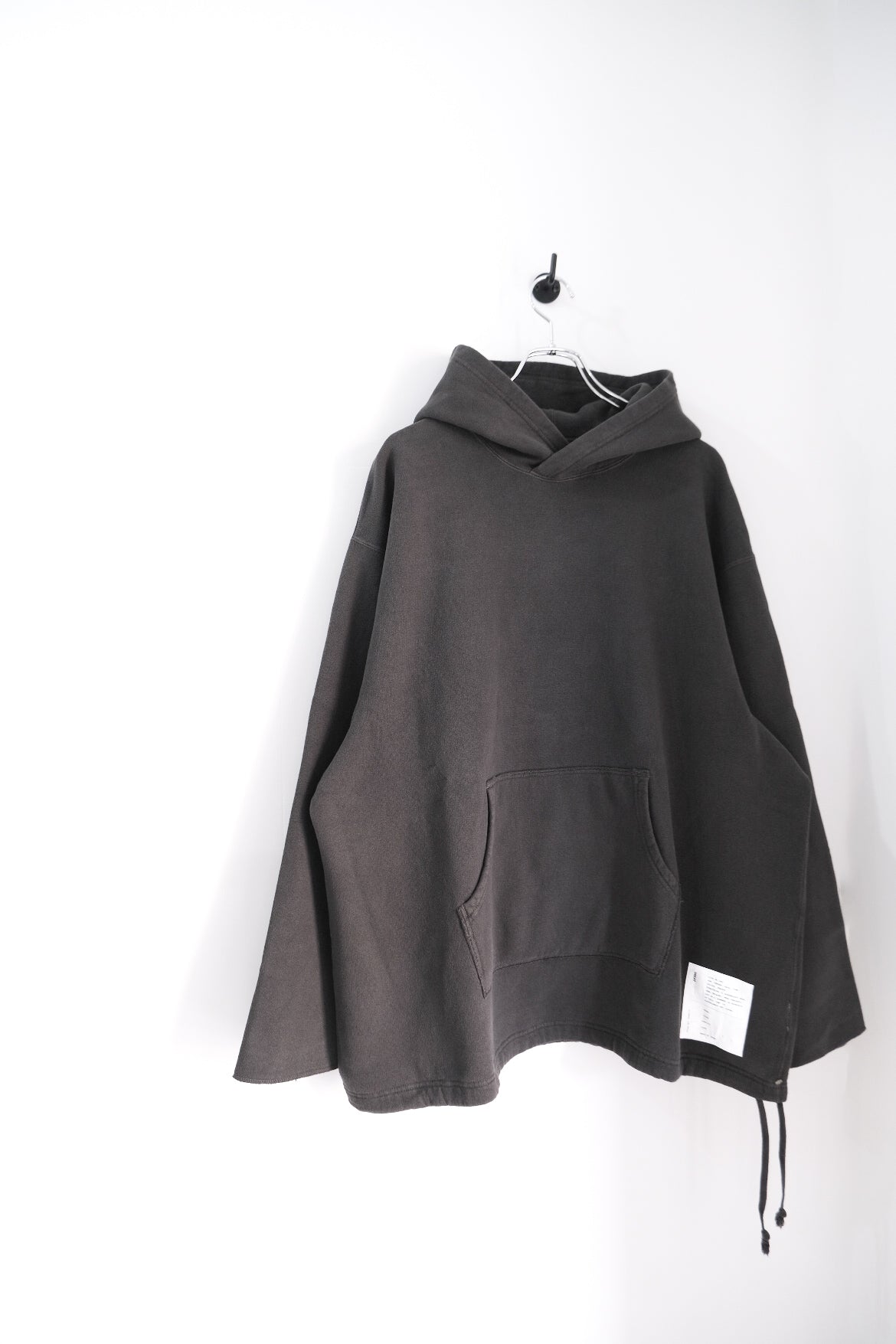 SWEAT HOODIE