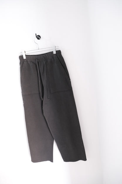 SWEAT PANTS