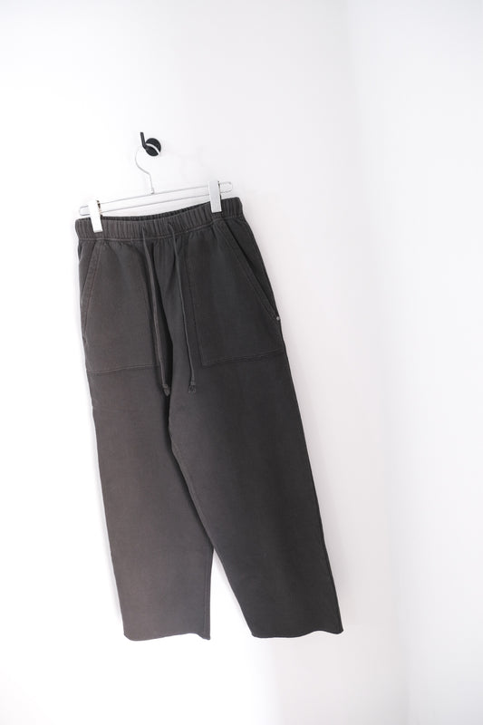 SWEAT PANTS