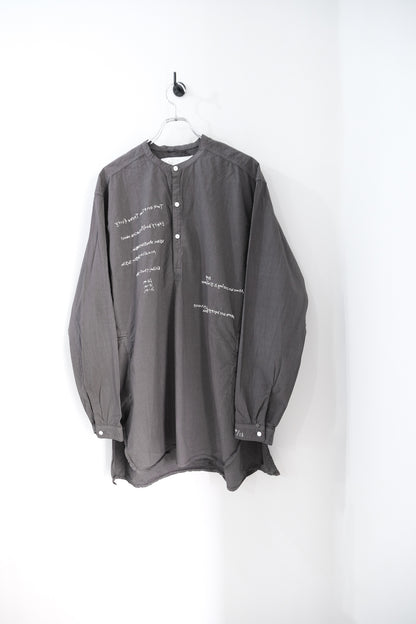 HAND-EMBROIDERED MESSAGE SHIRT