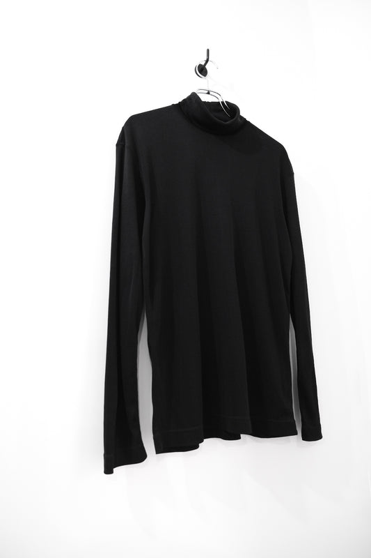 タートルネックシルクTシャツ