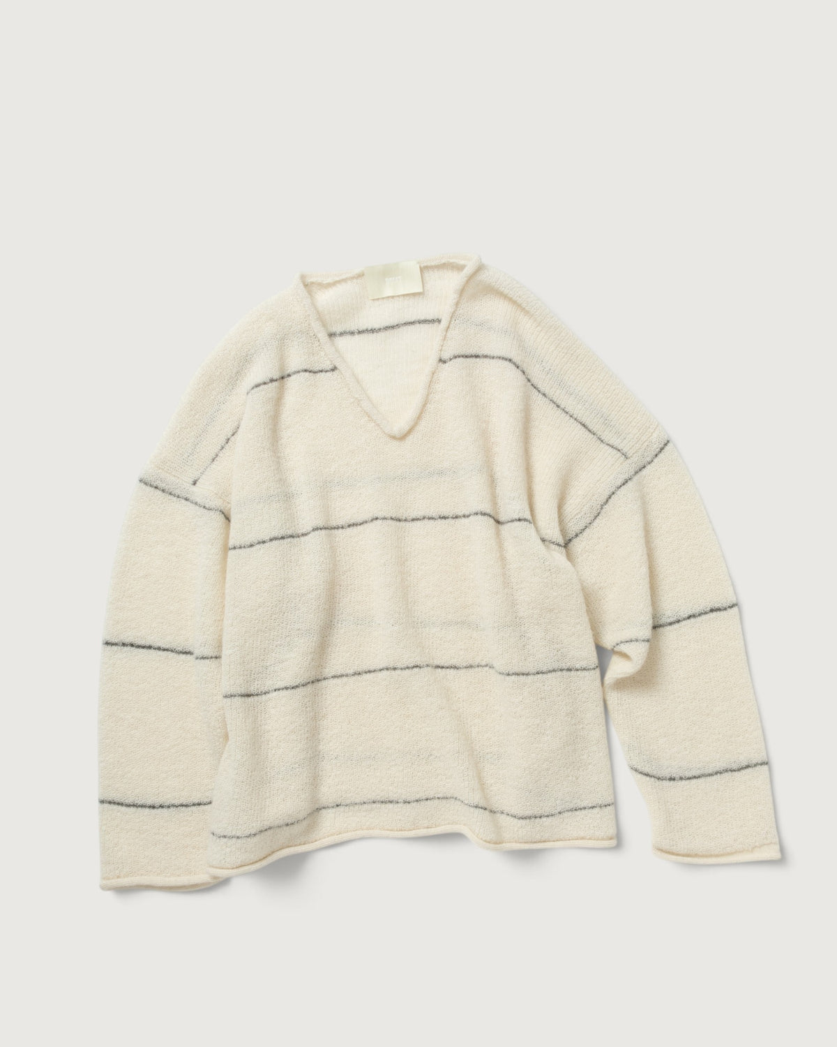 V-NECK LINE BORDER SWEATER
