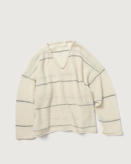 V-NECK LINE BORDER SWEATER